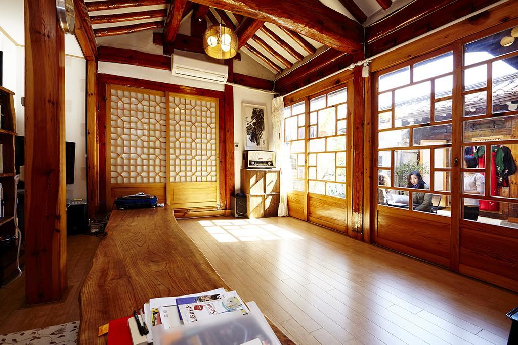 Vine Hanok Guesthouse Сеул Екстер'єр фото