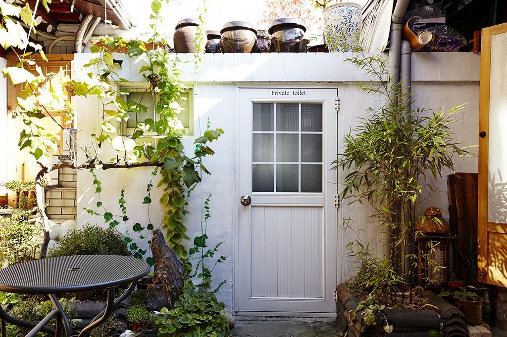 Vine Hanok Guesthouse Сеул Екстер'єр фото