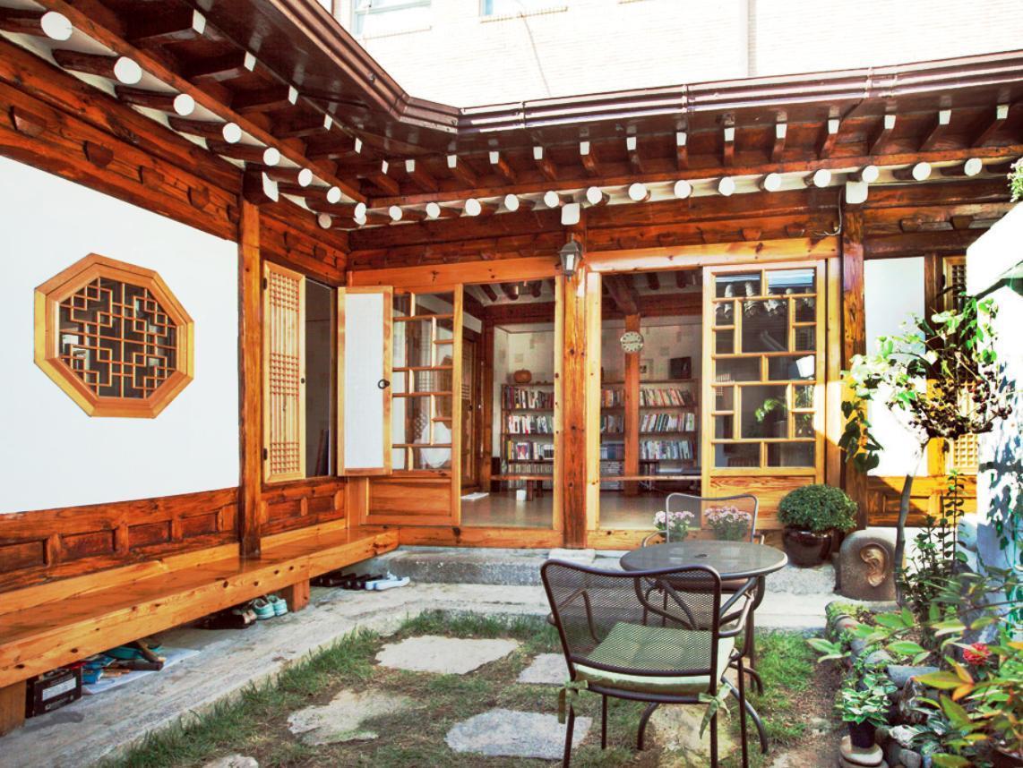 Vine Hanok Guesthouse Сеул Екстер'єр фото